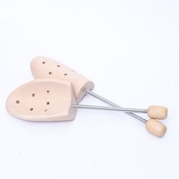 Embauchoir en bois de pin naturel personnalisé LM002P pour voyage