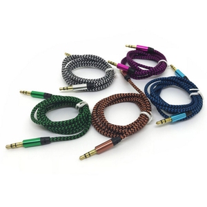Araç Aux Kablosu 1M Naylon Jak Ses Kablosu <span class=keywords><strong>3.5</strong></span> <span class=keywords><strong>mm</strong></span> - <span class=keywords><strong>3.5</strong></span> <span class=keywords><strong>mm</strong></span> Aux Kablosu Erkek-Erkek Kumaş Ses Kablosu Altın Kaplama Fiş Telefon Hoparlör için - Product Image 6