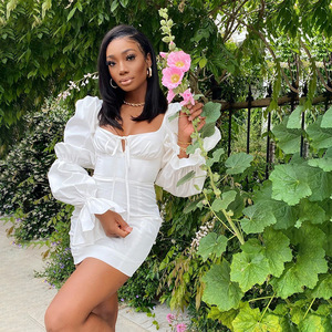 Abito moda donna manica lunga bianco abito Casual quotidiano con <span class=keywords><strong>maniche</strong></span> svasate arricciate Sexy scollate senza schienale - Product Image 2