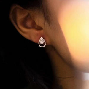 Pendientes de Diamantes Mon Amour en Oro Blanco, Corte Pera, Color G, Naturales, Clásicos, para Boda, Joyería para Mujer - Product Image 5