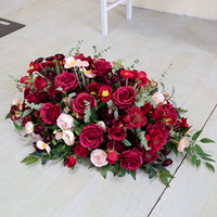 Arrangement floral artificiel moderne LFB26052, roses bordeaux, centre de table floral mixte, décoration pour réception de mariage, table de réception, événement à domicile