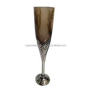 Fabricant et exportateur en gros de verre à corne africaine Design de bière Verre à corne de buffle Verre à corne de table - Product Image 5