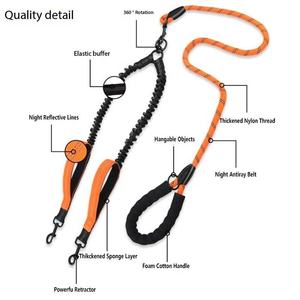 KingHon Wholesale Nylon <b>Double</b> Dog Leash Adjustable Reflective Two Hook Pet Dogs <b>Double</b> <b>Ended</b> Nylon <b>Leads</b> - Product Image 2