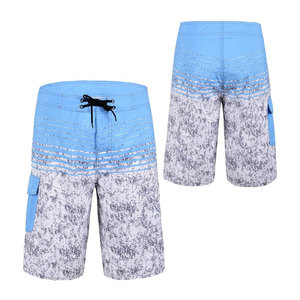 Shorts de Plage pour Hommes de Bonne Qualité Impression Numérique par Sublimation Vêtements d'Été pour Hommes Shorts de Sublimation Disponibles dans Toutes les Couleurs - Product Image 3