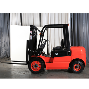 Montacargas Diésel <span class=keywords><strong>FD35</strong></span> T con Transmisión Automática, Opción de Desplazamiento Lateral y Mástil Tríplex - Product Image 2