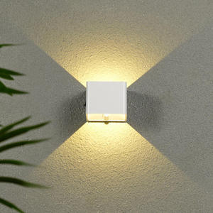 Hot Selling Indoor Rechargeable LED Magnetic <strong>Wall</strong> <strong>Light</strong> <strong>Switch</strong> Control Living Room Decor Cordless <strong>Wall</strong> Lamp Built-in Battery - Product Image 3