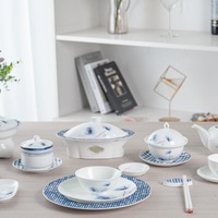 Fournitures de restaurant P & T Ensemble d'assiettes bleues Ensemble de vaisselle en porcelaine fine de haute qualité Vaisselle en vrac de qualité supérieure pour les distributeurs des EAU