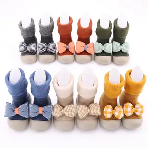 2023 Winter New Unisex Bowknot Thickened Warm Snow Socks Shoes Napped Soft Newborn Baby Thickened Soft Bottom Toddler Shoes
