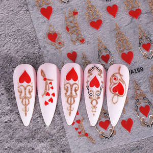 Pegatinas para Uñas con Diseño de Corazón Rojo Brillante y Dorado para el Día de San Valentín, Adornos para Uñas con Líneas de Luna, Flechas y Lazos, Estilo Y2K - Product Image 1