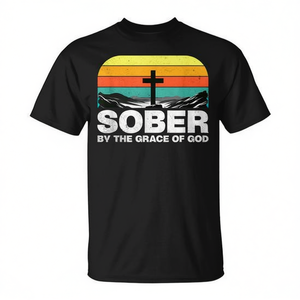 T-shirt de récupération de la sobriété chrétienne « Sobre par la grâce de Dieu » - Product Image 2