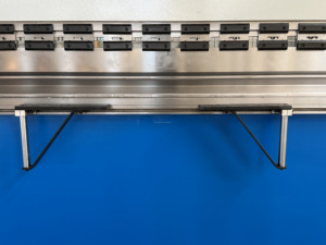 Prensa Plegadora de Chapa Metálica WC67Y-160T1600 para Plegado de Bordes de Aluminio y Acero Inoxidable, Componentes Centrales de Cojinetes de Motor - Product Image 2