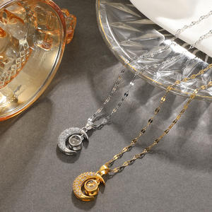 Collar de proyección de luna de diamantes transfronterizos, moda y elegancia para mujer, 100 idiomas, te amo, celebridad de Internet, <span class=keywords><strong>Coll</strong></span> - Product Image 4