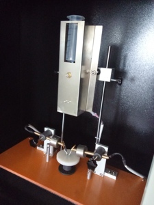 ASTM d3638 rò rỉ theo dõi điện áp thấp theo dõi Tester so sánh chỉ số theo dõi của vật liệu cách điện - Product Image 6