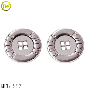 Botón de Metal Personalizado <span class=keywords><strong>con</strong></span> Nombre Grabado, Accesorio de 4 Agujeros para Ropa, Botón de Aleación de Zinc <span class=keywords><strong>con</strong></span> Logotipo, Botones de Metal para Coser en <span class=keywords><strong>Camisetas</strong></span> y Abrigos - Product Image 4