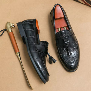 Zapatos Oxford de cuero genuino para hombre, estilo italiano de alta gama, impermeables, hechos a mano, con punta cerrada y amortiguación, ideales para bodas. - Product Image 5