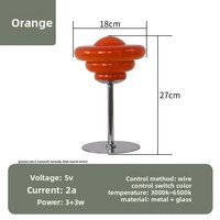 Lampe de table en métal de style crème unique, en forme de coquillage, avec lumière d'ambiance LED, style nordique, luxe léger, art moderne