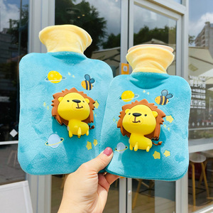 Sac à eau chaude mignon de célébrité d'Internet kawaiii sac à eau chaude de couverture stéréoscopique de lion jaune - Product Image 4