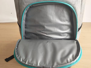 Sac à dos isotherme personnalisé en gros avec logo noir, sac à dos thermique pour le déjeuner - Product Image 2