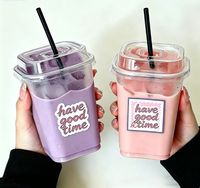 Vente en gros de gobelets en plastique PET transparents carrés jetables personnalisés avec couvercle pour bubble tea, milkshake, smoothie aux fruits