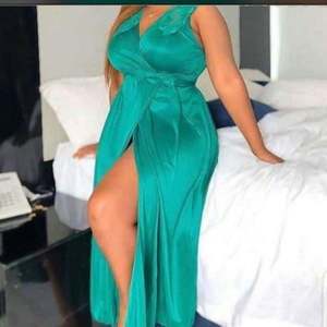 Sfy-y5097 Camisón de Verano para Mujer, Talla Grande, Cintura Elástica, Sin Mangas, con Encaje, Diseño Largo y Brillante con Abertura, Estilo Africano - Product Image 5