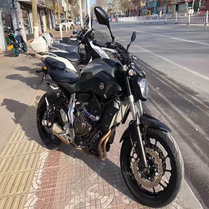 Motocyclettes d'occasion : modèles à essence <span class=keywords><strong>Yamaha</strong></span> <span class=keywords><strong>MT</strong></span>-10, <span class=keywords><strong>MT</strong></span>-09, <span class=keywords><strong>MT</strong></span>-07, <span class=keywords><strong>MT</strong></span>-<span class=keywords><strong>125</strong></span>, <span class=keywords><strong>MT</strong></span>-03, tous pour les motos sportives à essence. - Product Image 4