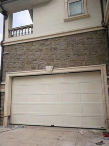 थोक अमेरिकी पारंपरिक स्वचालित रोलर शटर गैरेज दरवाजा चिकनी फ्लश स्टील सैंडविच पैनल एल्यूमीनियम मिश्र धातु निर्मित - Product Image 5