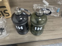 Grande Bouteille d'Eau Personnalisable Mate de 2,2 L Sans BPA et Anti-Fuite pour Fitness, Gym, Camping, Adultes et Randonnée