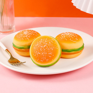 Nouvel Ensemble Adorable de Jouets Squishy en Forme de Pâtisserie (Burger, Croissant, Pain Ananas) pour Enfants de 8 à 13 Ans – Anti-Stress Réaliste en Caoutchouc TPR Écologique - Product Image 5