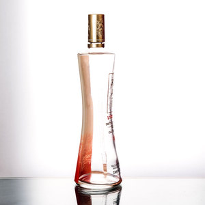 Botella Rectangular Vacía y Económica para <span class=keywords><strong>Alcohol</strong></span> o Ginebra de 500 ml, Venta al Por Mayor - Product Image 2