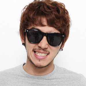 Maidis Bamboo Temple Sunglasses <b>Black</b> <b>Frame</b> UV400 Protection Unisex Retro Style - Product Image 2