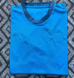 Seragam Tim Sepak Bola Remaja |   Jersey Sepak Bola Anak Bahan Polyester Bernapas dengan Celana Pendek yang Dapat Disesuaikan - Product Image 1