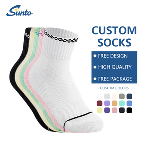 بيع بالجملة السيدات قبضة مخصصة مضادة للانزلاق تنفس صالة الألعاب الرياضية أزياء اللياقة البدنية الملونة الوردي لطيف النساء الجوارب الرياضية - Product Image 2