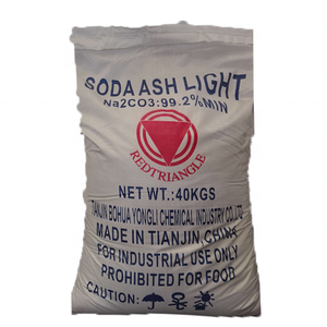 Approvisionnement d'usine de haute qualité Soda Ash Dense et Light 99.2% prix de <span class=keywords><strong>soude</strong></span> par tonnes - Product Image 3