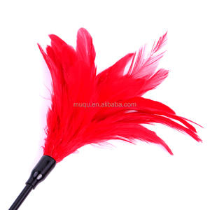 Gioco per Coppie Adulte con Piuma Stimolante, Bacchetta per Solleticare, Frusta Morbida per Flirtare e Sculacciare - Product Image 6