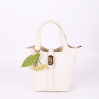 Ornement de sac en cuir motif feuille et fleur, personnalisable OEM&ODM, décor imprimé veineux pour sac bandoulière, sac de voyage, porte-cartes, pochette à clés