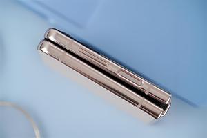 สำหรับ Galaxy <span class=keywords><strong>Z</strong></span> <span class=keywords><strong>Flip</strong></span> 4เวอร์ชั่นสากล6.7 \ "หน้าจอพับได้3700มิลลิแอมป์5กรัมปลดล็อคสมาร์ทโฟนแบบดั้งเดิมที่ใช้ A + LTE รุ่น<span class=keywords><strong>3</strong></span> 4 5 6 - Product Image 6