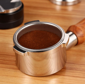 Accessoires pour <span class=keywords><strong>machine</strong></span> à expresso 51mm 54mm 58mm Porte-filtre à café sans fond avec manche en bois Outil Barista Porte-filtre sans fond - Product Image 3