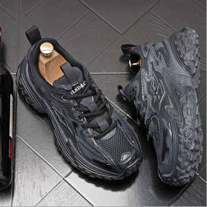 2026 New Designer Inspired Silver Gradient Chunky Dad Sneakers, Luxury Mesh Platform Lace Up <b>Walking</b> <b>Trainers</b> - Product Image 3