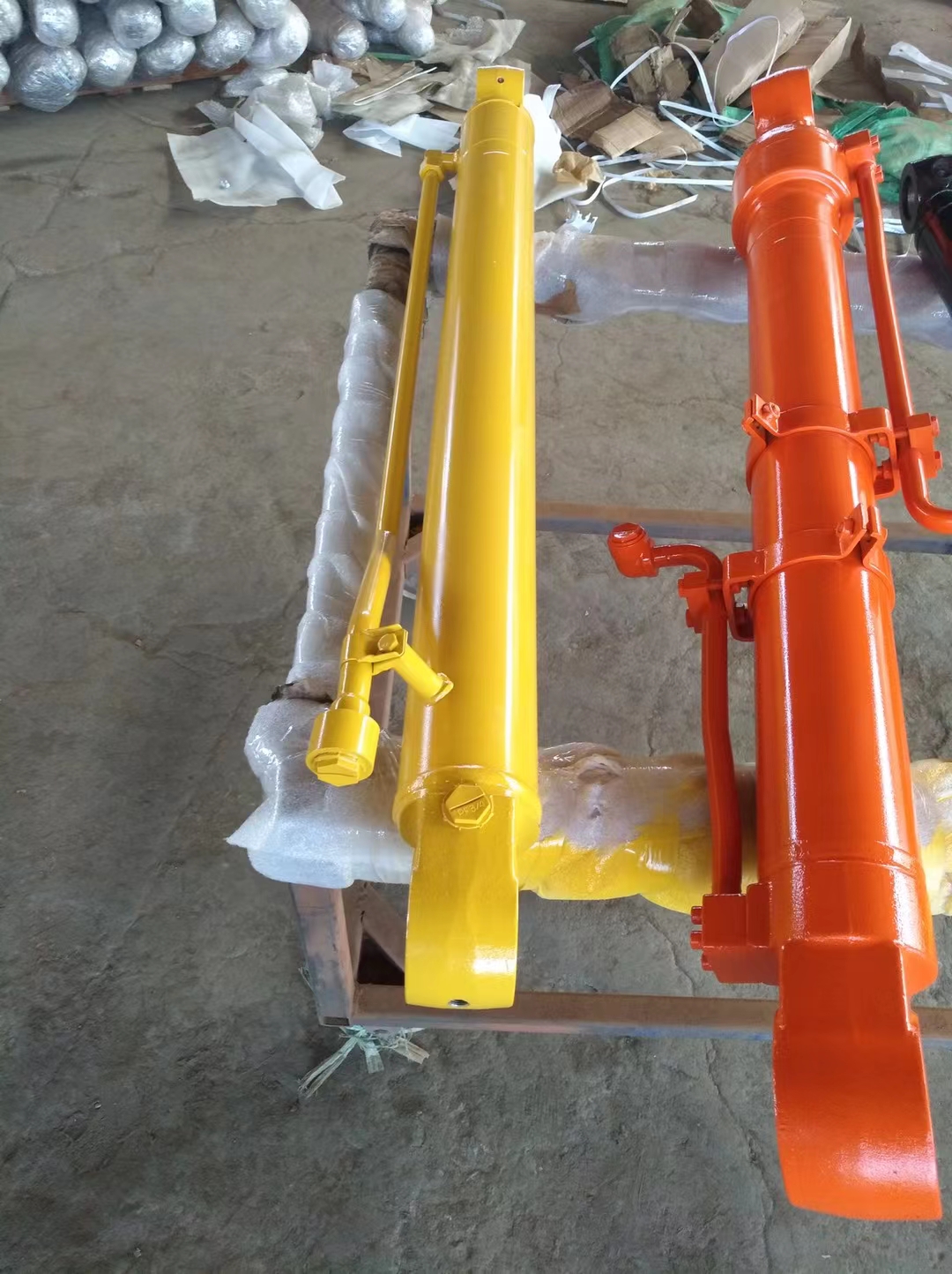 ZX850-3 ZX870-5G Hydraulic Arm Cylinder with Tubes 4713318