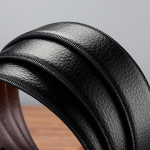 Cinturón Reversible de Cuero Vacuno para Hombre, Negro y Marrón Oscuro, Hebilla Plateada, Estilo Casual y de Negocios - Product Image 3