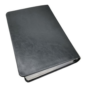 Couverture en cuir noir en gros avec impression personnalisée Impression <span class=keywords><strong>de</strong></span> livres <span class=keywords><strong>de</strong></span> la Bible chrétienne - Product Image 3