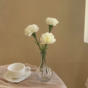 Fleurs d'œillet artificielles en soie, décoration pour la maison, accessoires de mariage, style vintage, moulage par injection, bouquet fait main - Product Image 4