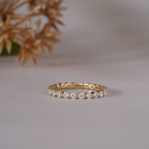 Bague Éternité en Or Jaune avec Diamants Ronds pour Femme – Élégante pour Mariage, Anniversaire, Fiançailles – Bijou Fin, Idée Cadeau - Product Image 5