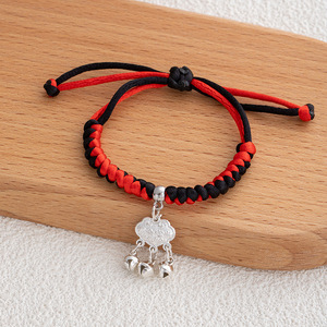 กำไลข้อมือเหล็กถักมือสไตล์ชาติพันธุ์สำหรับผู้หญิง ประดับล็อค<span class=keywords><strong>มงคล</strong></span> ยืนยืนยาว ประดับเพชร ลายปมสีแดง กำไลสีตัดกัน ลายเรือมังกร - Product Image 2