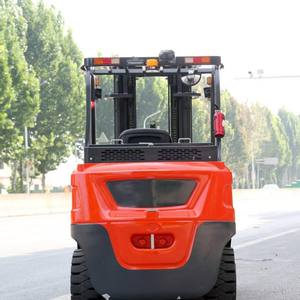 Montacargas Totalmente Eléctrico de 7t con Capacidad de 7000 Kilogramos con Sistema Hidráulico de Cero Emisiones en Oferta y Disponible - Product Image 5