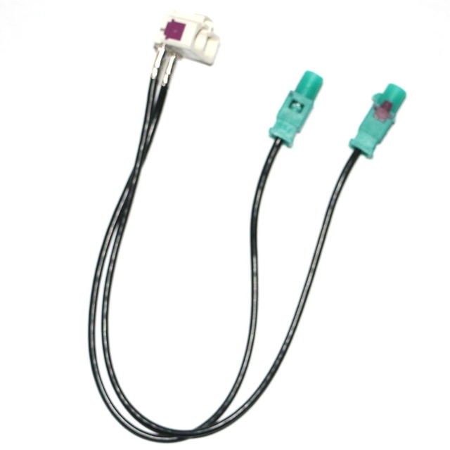Car Radio Antenna for MIB Headunit 1 to 2 FAKRA Antenna Cable Adapter for RCD360 RCD330 RCD440 RNS510 RCD510 RNS315