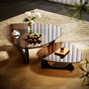 Plaque acrylique transparente sur mesure - <span class=keywords><strong>Table</strong></span> basse triangulaire moderne en acrylique - Pour usage durable dans les salons et les espaces commerciaux - Product Image 3