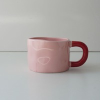 Tasse à cappuccino en céramique de couleur macaron irrégulière moderne Logo personnalisé pour le thé de l'après-midi