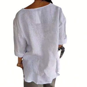 2026 Damen Sommer Einfarbiges Lockeres V-Ausschnitt Polyester Knopf-Logo Alltags-Hemd/Bluse - Product Image 2