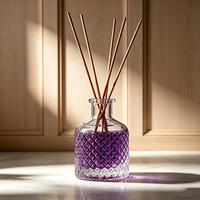 Bouteilles diffuseurs de parfum en verre transparent taillé en diamant avec bâtonnets, 100 ml et 130 ml, prix de gros, bouteilles diffuseurs de luxe